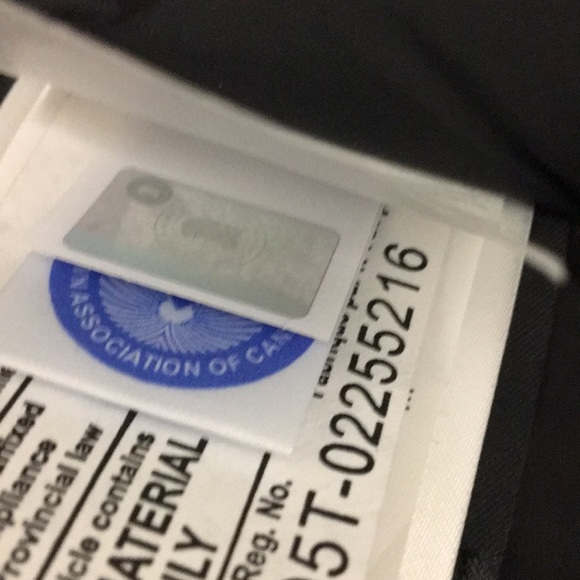 ❌SOLD❌NWT CANADA GOOSE VICTORIA PARKA❄️ - Picture 6 of 8